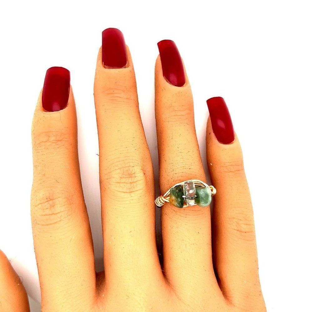 ‎Gold Wire Handmade 3-Stone Ring - Picture 5 of 6